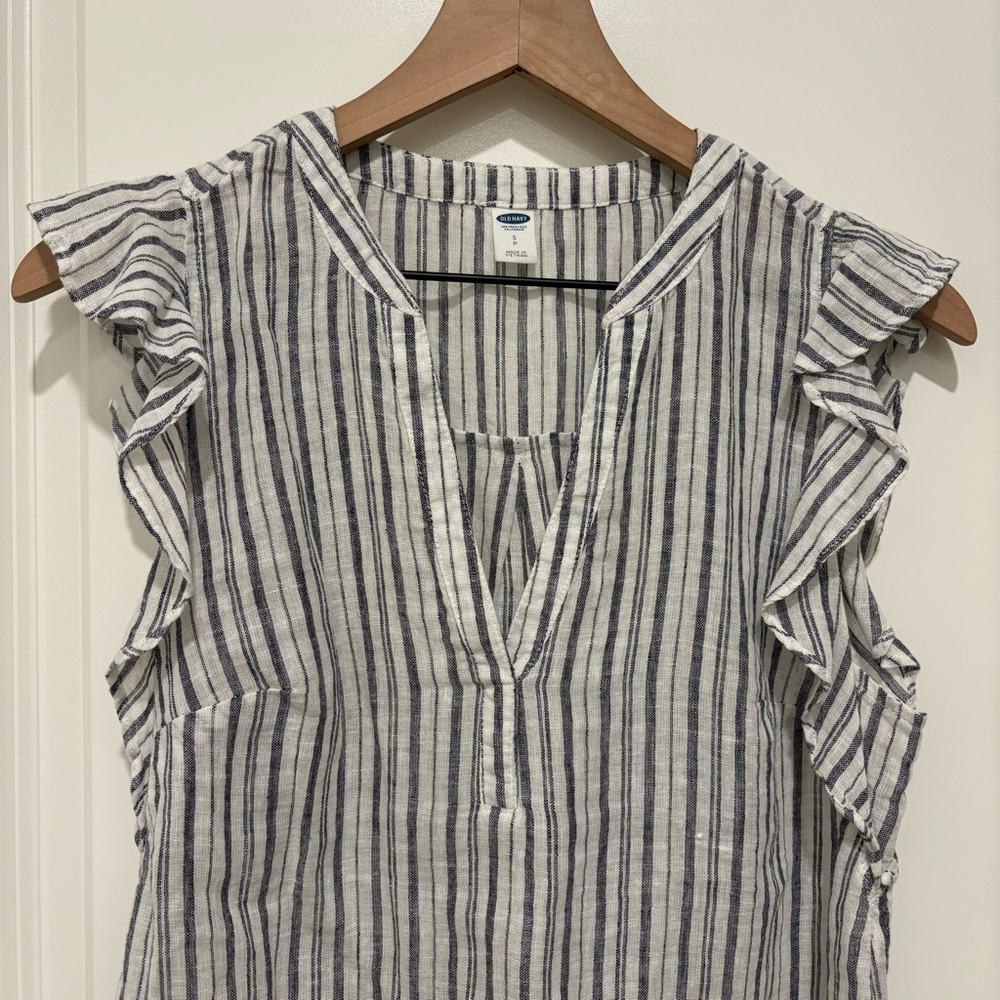 🪴$5/25🪴Old Navy Blue White Striped Linen Blend Ruffle Sleeve V-Neck Blouse Top S - Picture 4 of 12